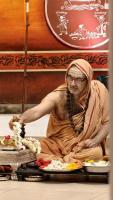 Shri Devi Pujana by HH Swamiji; Picture Courtesy Shri Jaikishan Kandlur