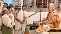 Tirtha Vitarana; Picture Courtesy Shri Jaikishan Kandlur