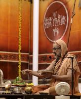 Shri Shiva Pujana by HH Swamiji; Picture Courtesy Shri Jaikishan Kandlur
