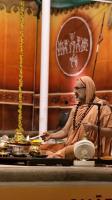 Shri Shiva Pujana by HH Swamiji; Picture Courtesy Shri Jaikishan Kandlur