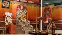 Shri Shiva Pujana by HH Swamiji; Picture Courtesy Shri Jaikishan Kandlur