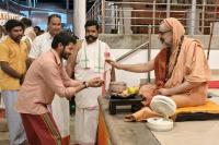 Teertha Vitarana; Picture Courtesy Shri Abhishek Pai