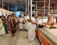 Tirtha Vitarana; Picture Courtesy Shri Jaikishan Kandlur
