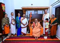 HH Swamiji visits Shri Bhavanishankar Kandlur's residence