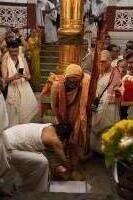 Arrival of HH Swamiji; Picture courtesy Shri Sadashiv Bana