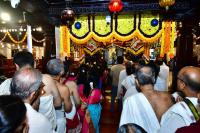 Evening Puja and Ashthavadan Seva; Picture courtesy Shri Sadashiv Bana