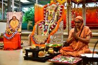 Mandala Puja & Shri Vedavyasa Puja by HH Swamiji; Picture courtesy Shri Sadashiv Bana