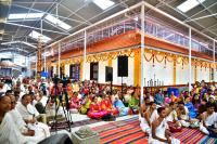 Mandala Puja & Shri Vedavyasa Puja by HH Swamiji; Picture courtesy Shri Sadashiv Bana