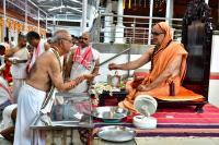 Shri Guru Paduka Pujana and Tirtha Vitarana; Picture courtesy Shri Sadashiv Bana