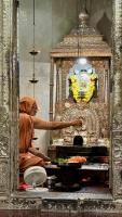Deva Darshan and Jalabhisheka at Bhandikeri Math, Gokarn by HH Swamiji (30 Sep 2024)