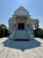 documents/gallery/HH_Swamijis_visit_to_Kacholi_on_the_Punar_Prakatya_Divas_of_HH_Swami_Ishwaranand_Giriji_Maharaj_/01.jpg