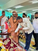 HH Swamiji's visit to Maharshi Karve Stree Shikshan Saunstha's Anudanith Madhyamik Ashram Shala, Kamshet (28 Nov 2024)