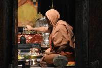 Jalabhisheka by HH Swamiji; Picture Courtesy Shri Abhinav Kalla