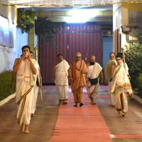 Shri Devi Pujana by HH Swamiji; Picture Courtesy Shri Abhinav Kalla