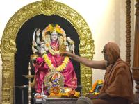 Shri Devi Pujana by HH Swamiji; Picture Courtesy Shri Dinesh Karkal