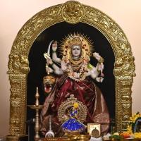 Shri Devi Pujan by HH Swamiji; Picture Courtesy Shri Dinesh Karkal