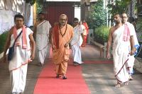 Aagamana of HH Swamiji; Picture Courtesy Shri Dinesh Karkal