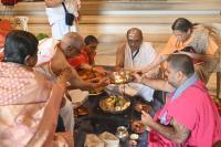Ashirvachana by HH Swamiji, Shri Guru Paduka Pujana; Picture Courtesy Shri Dinesh Karkal