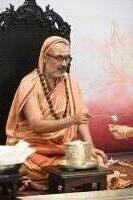 Teertha Vitarana and Shri Guru Paduka Pujana; Picture Courtesy Kum. Bhooma Bohra