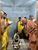 Punar Prathishta of Shri Shivalingeshwara and Parivar Devata at Shirani-Kaikini  by HH Swamiji (26 Dec 2024)