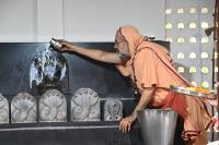 Jalabhisheka by HH Swamiji; Picture Courtesy Shri Dinesh Karkal