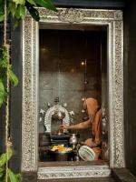 Vishesha Pujana at HH Shrimat Krishnashram Swamiji Sannidhi (18 Aug 2025)